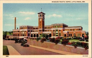RAILROAD Missouri Pacific Depot, LITTLE ROCK, Arkansas Postcard KG6