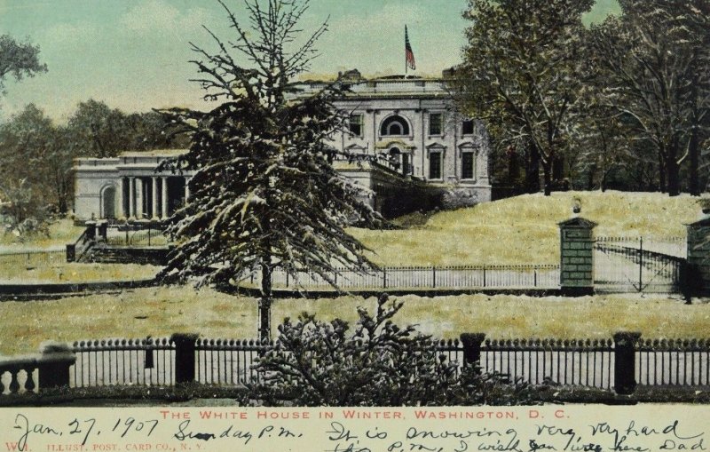 C.1910 White House in Winter, Washington, D. C. Mica Vintage Postcard P52 