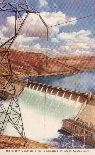 Washington Grand Coulee Dam The Mighty Columbia River Is Harnessed At Grand C...