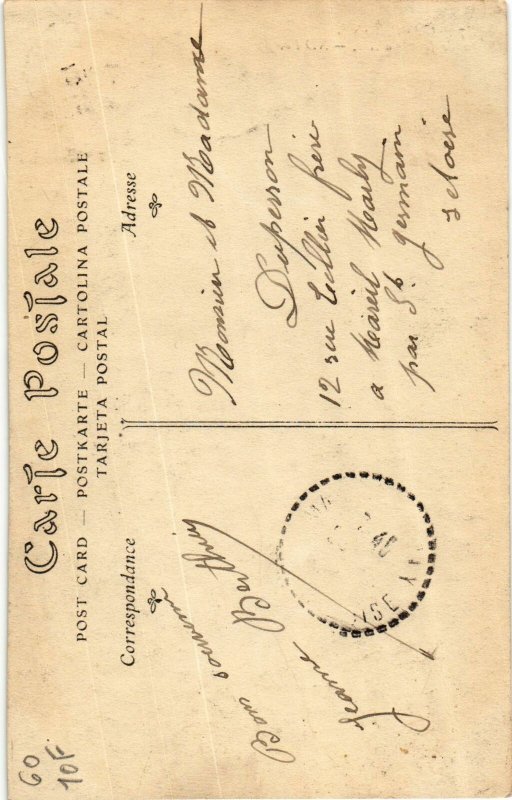 CPA Compiegne Statue de Jeanne d'Arc FRANCE (1013821)