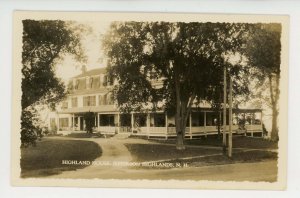 NH - Jefferson Highlands. Highland House      RPPC