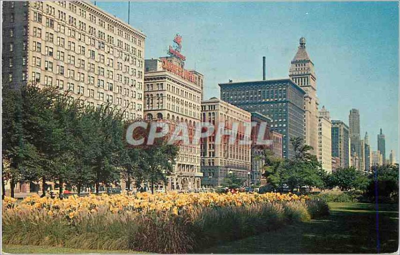 Modern Postcard Michigan Boulevard Chicago Illinois