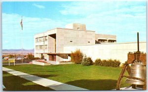 Postcard - Pioneer's & Veteran's Memorial Building - Helena, Montana 