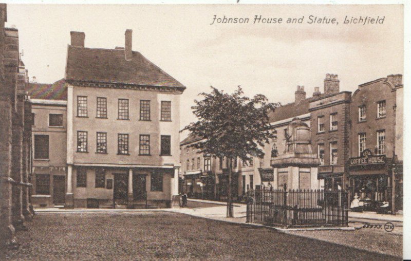 Staffordshire Postcard - Johnson House and Statue - Lichfield - Ref 5506A