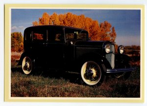 Postcard 1932 V-8 Fordoor Sedan Continental View Card