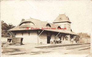 Depot, Ohio, Bowerston, RPPC, Wheeling & Lake Erie Railroad Station, 1917 PM