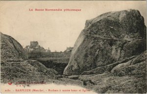 CPA BARFLEUR - Rochers a marée basse et Église (149204)