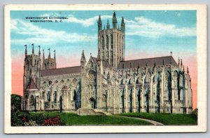 Washington  DC   Cathedral     Postcard  c1925