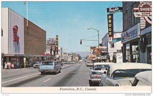 Main business section of Penticton,  overlooking the Okanagan Lake,  Penticto...