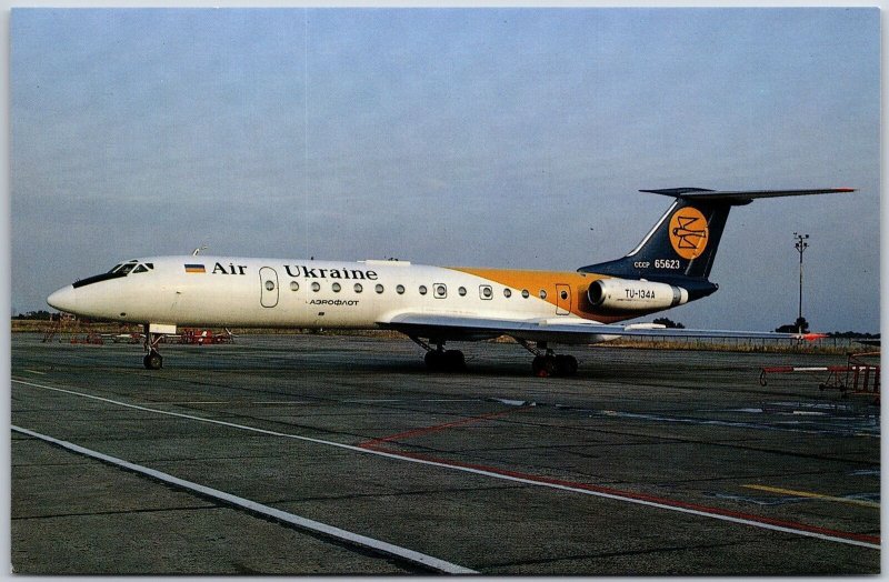 Airplane Tupolev TU-134A c/n 8350505 CCCP-65623 of Air Ukraine at Kiev Postcard