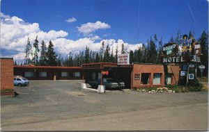 Round-Up Motel West Yellowstone Montana Postcard C090