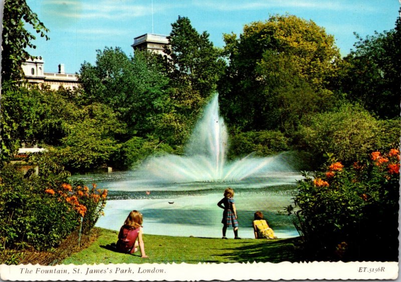 England London St James's Park The Fountain 1971