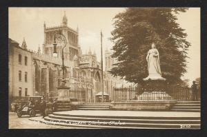 Bristol Cathedral Queen Victoria Statue UK unused c1920's