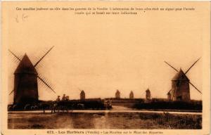 CPA Les HERBIERS Les Moulins sur le Mont des Alouettes (393999) 