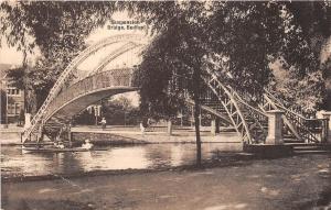 BR59880 suspension bridge  bedford  uk