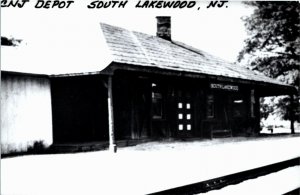 RPPC Real Photo Postcard NJ South Lakewood Central Railroad CNJ Depot 1950s M29