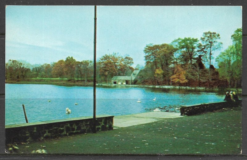 New York, Oscawana - Lake & Boat House - Valeria Home - [NY-528]