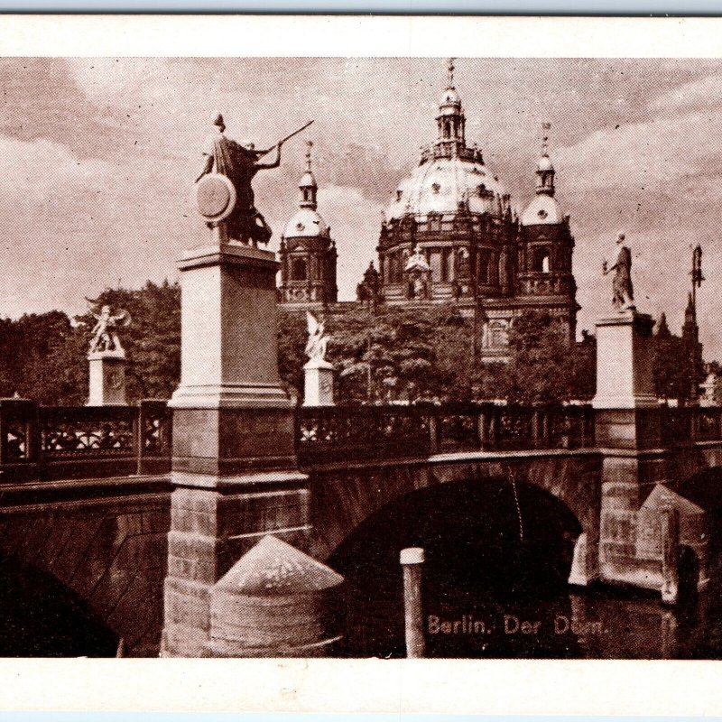 c1930s Berlin, Germany Der Dom Schlossbrucke River Bridge Palace Cathedral A323