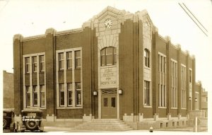 canada, PENTICTON, B.C., Post Office (1940s) Stocks RPPC Postcard