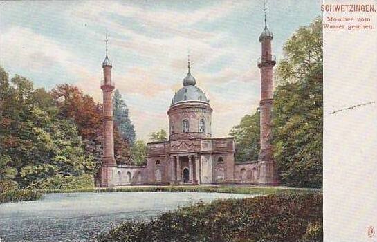 Germany Schwetzingen Die Moschee vom Wasser gesehen