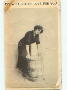 Divided-Back PRETTY WOMAN Risque Interest Postcard AA8181