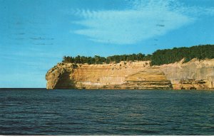 PC6805  INDIAN HEAD ROCK, MUNISING, MICHIGAN