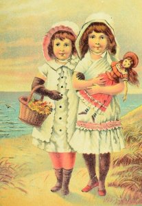 lovely Girls Holding Big Doll Beach Sand Star Soap Victorian Trade Card #O