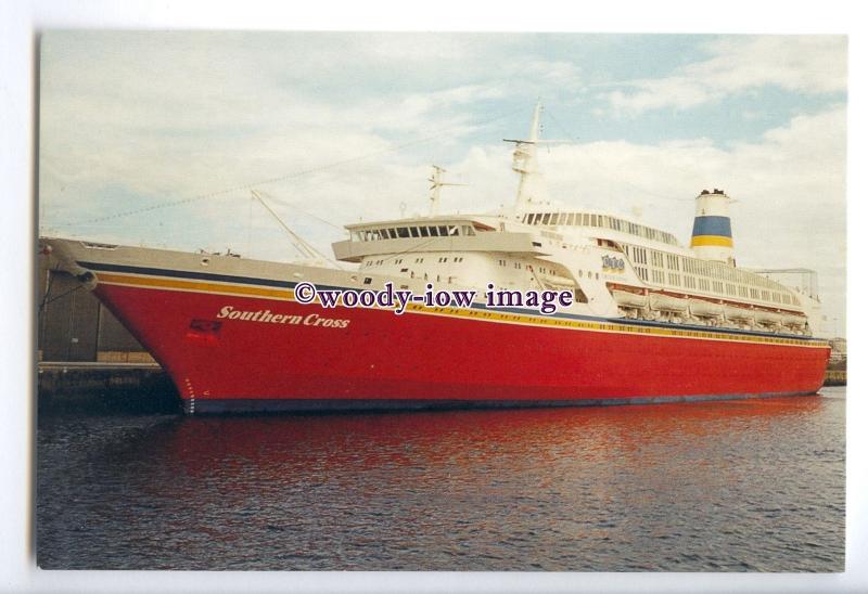 LN1336 - CTC Liner - Southern Cross , built 1972 ex Spirit of London - postcard