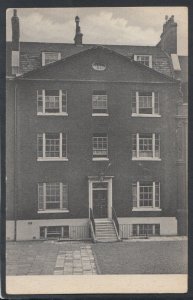 London Postcard - Westminster School    T3748