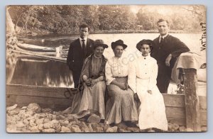 J99/ Cincinnati Ohio RPPC Postcard c1910 Ohio River Scene?  People 239