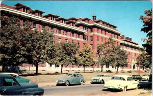 Nashville, TN Tennessee  ST THOMAS HOSPITAL 50's Cars  1960 Medical Postcard