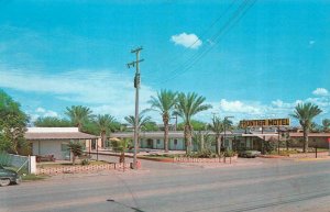 LAREDO, Texas TX   FRONTIER MOTEL~K.D. Wallace ROADSIDE ca1950's Chrome Postcard