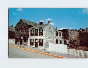 Postcard Mark Twain Boyhood Home Hannibal Missouri USA