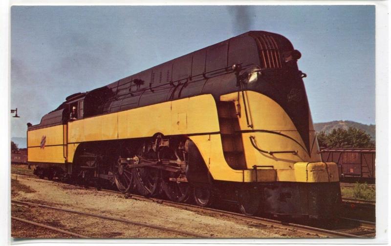 Chicago Northwestern Minnesota 400 Pacific Class Railroad Locomotive postcard