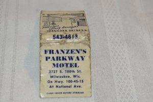 Franzen's Parkway Motel Milwaukee Wisconsin 20 Strike Matchbook Cover