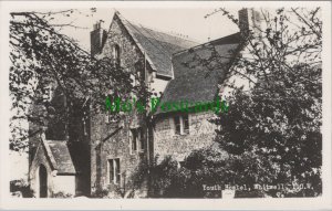 Isle of Wight Postcard - Youth Hostel, Whitwell  DC1529