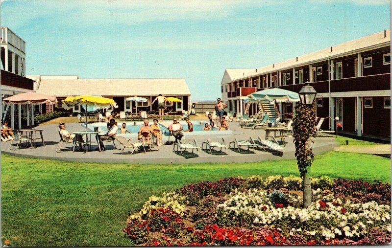Chase Ave Dennis Post Massachusetts MA Cape Cod Motel Swimming Pool VTG Postcard 