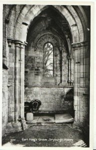 Scotland Postcard - Earl Haig's Grave - Dryburgh Abbey - Real Photo - Ref ZZ5227