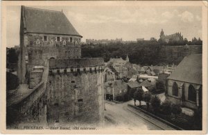 CPA Fougeres Tour Raoul (1237677)