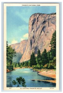 Vintage Yosemite Falls, El Capitanm Yosemite Valley. P129E