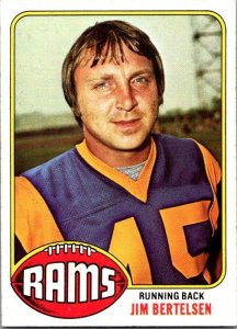 1976 Topps Football Card Jim Bertelsen Los Angeles Rams sk4644