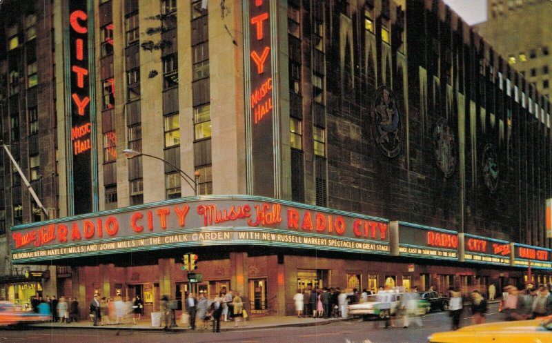 USA Radio City Music Hall New York City 06.57