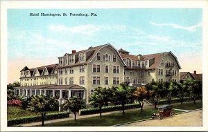 Historic Hotel Huntington Streetview St Petersburg Florida Old Cars WB Postcard 