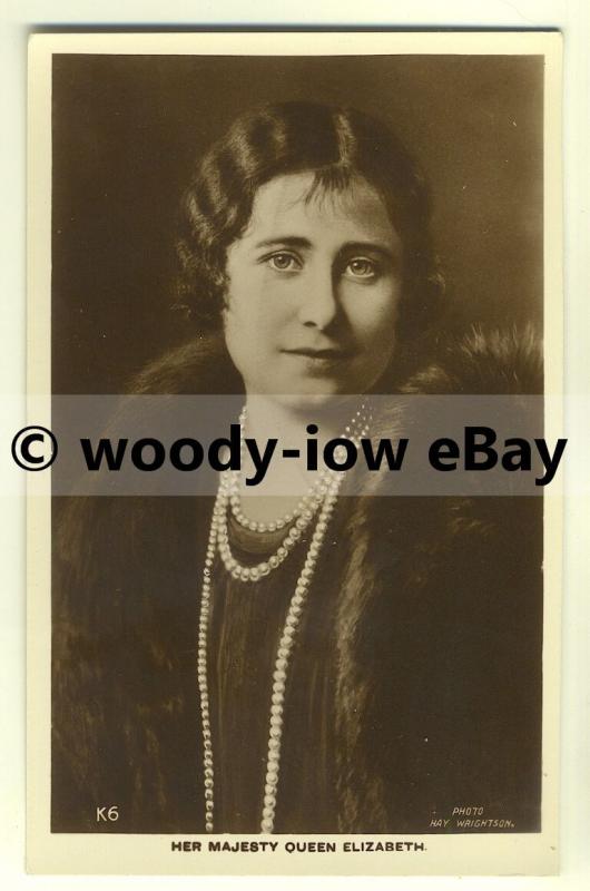 r0231 - Queen Elizabeth ( Bowes-Lyon ) with pearls - postcard