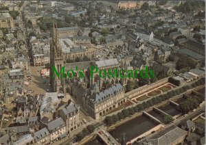 France Postcard - Quimper, Sud Finistere - View of The Cathedral  RR17198