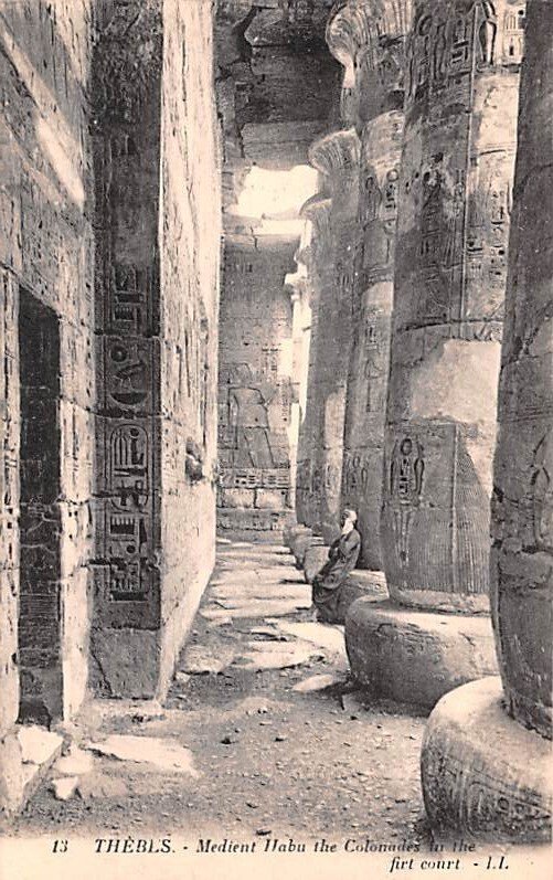 Medient Habu the Colonades in the firt court Thebes Egypt, Egypte, Africa Unu...