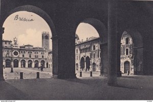 BRESCIA ,  Italy, 1900-10s ; Piazza Duomo