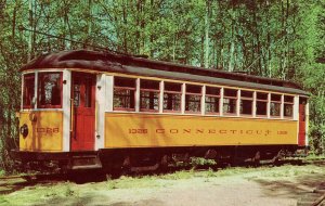 Trolley - Connecticut Electric Railway Museum. Car #1326