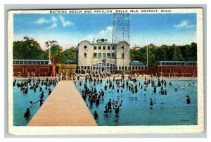 Vintage 1936 Postcard Bathing Beach & Pavilion Belle Isle Detroit Michigan