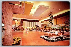 Phoenix  Arizona  Chris-Town  Shopping Center  Postcard